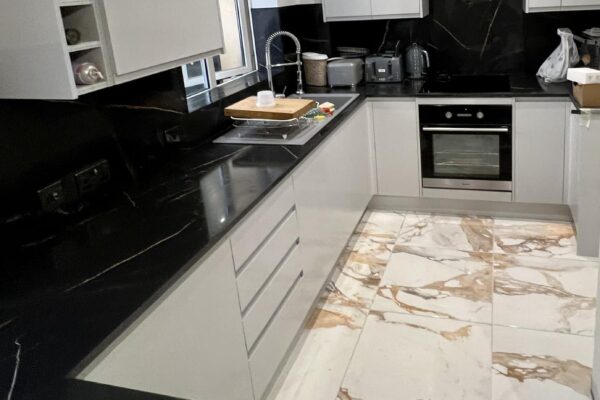 369685418_795299082599275_1644407616589991989_n